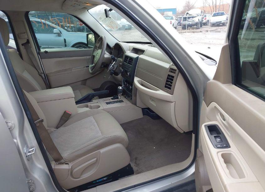 Photo 5 of 2008 Jeep Liberty SPORT (VIN 1J8GN28K48W201418)