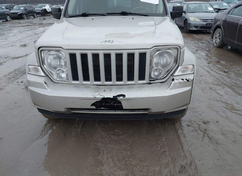 Photo 6 of 2008 Jeep Liberty SPORT (VIN 1J8GN28K48W201418)