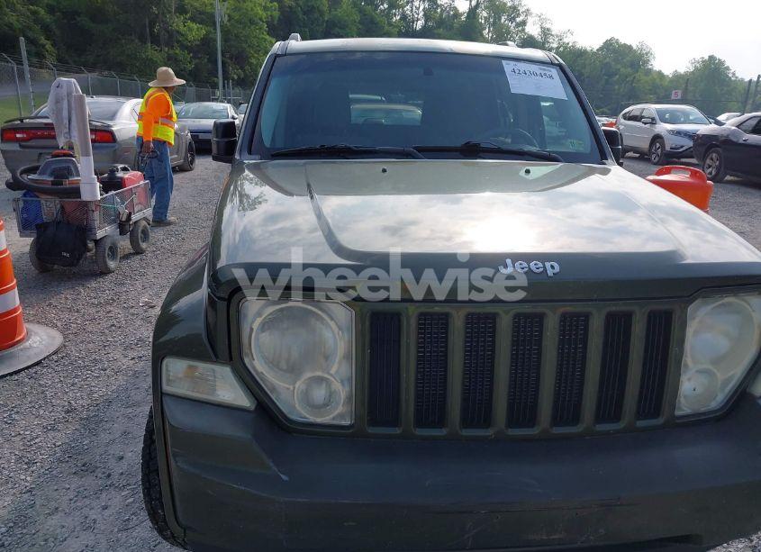 Photo 12 of 2008 Jeep Liberty SPORT (VIN 1J8GN28K48W266592)