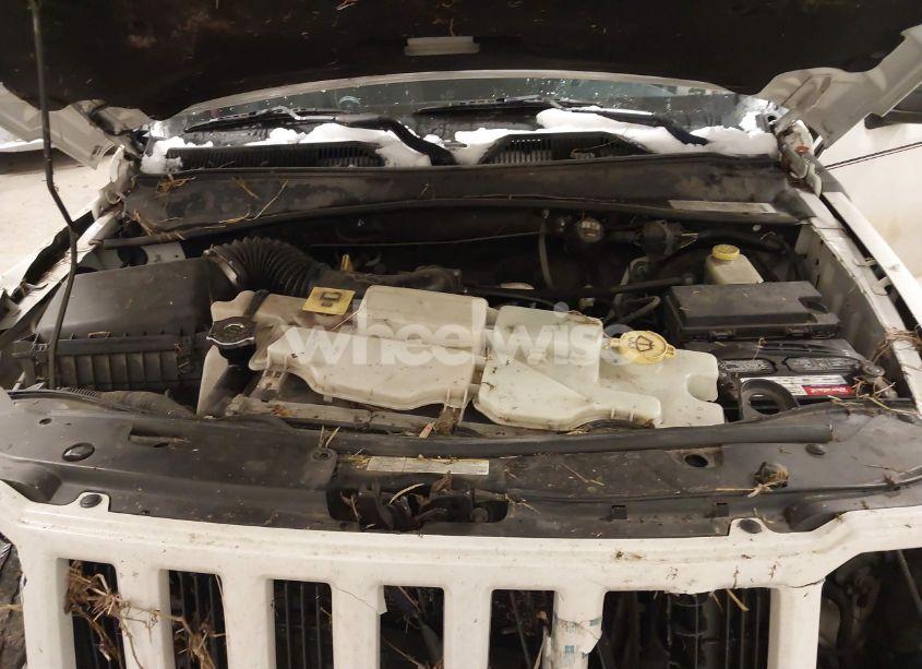 Photo 10 of 2008 Jeep Liberty SPORT (VIN 1J8GN28K48W279164)