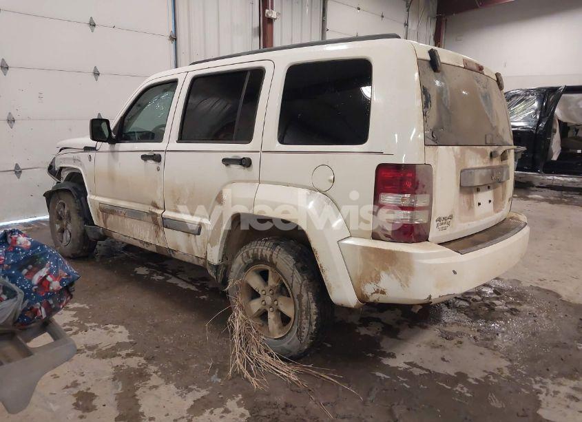 Photo 3 of 2008 Jeep Liberty SPORT (VIN 1J8GN28K48W279164)