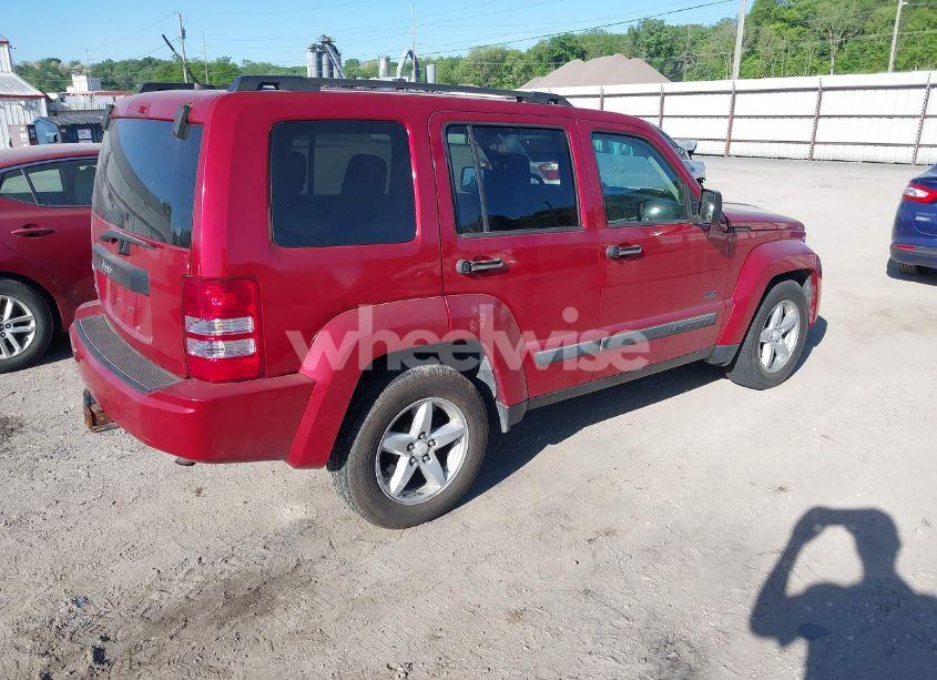 Photo 4 of 2009 Jeep Liberty SPORT (VIN 1J8GN28K49W543386)