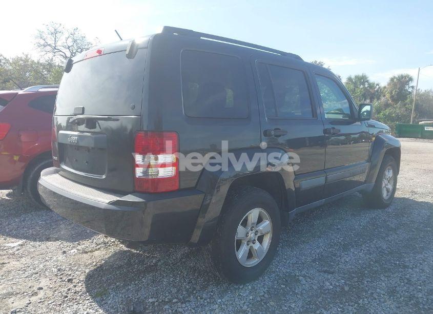 Photo 4 of 2009 Jeep Liberty SPORT (VIN 1J8GN28K49W544344)