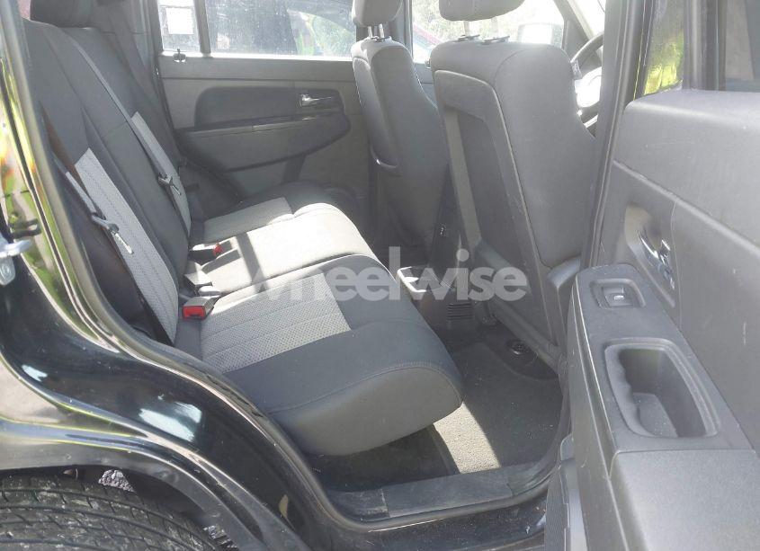 Photo 8 of 2009 Jeep Liberty SPORT (VIN 1J8GN28K49W544344)