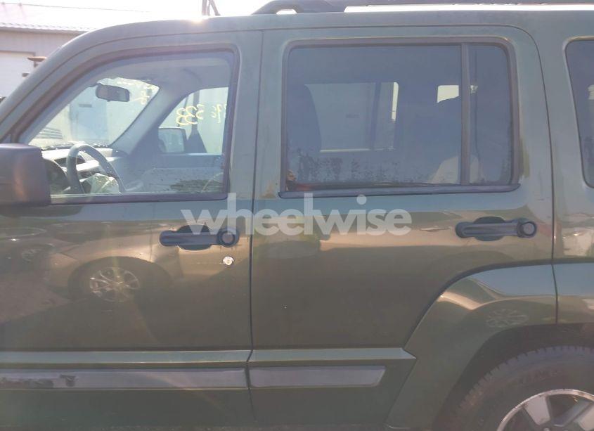 Photo 15 of 2008 Jeep Liberty SPORT (VIN 1J8GN28K58W183043)