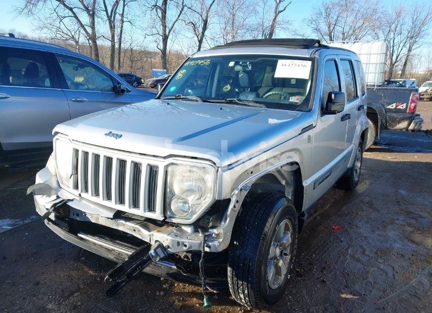 Photo 2 of 2008 Jeep Liberty SPORT (VIN 1J8GN28K58W210564)