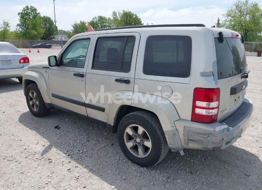Photo 3 of 2008 Jeep Liberty SPORT (VIN 1J8GN28K68W240382)