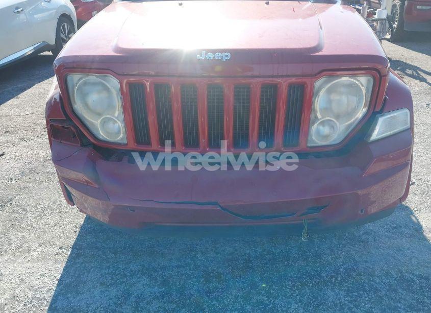 Photo 6 of 2008 Jeep Liberty SPORT (VIN 1J8GN28K78W172769)