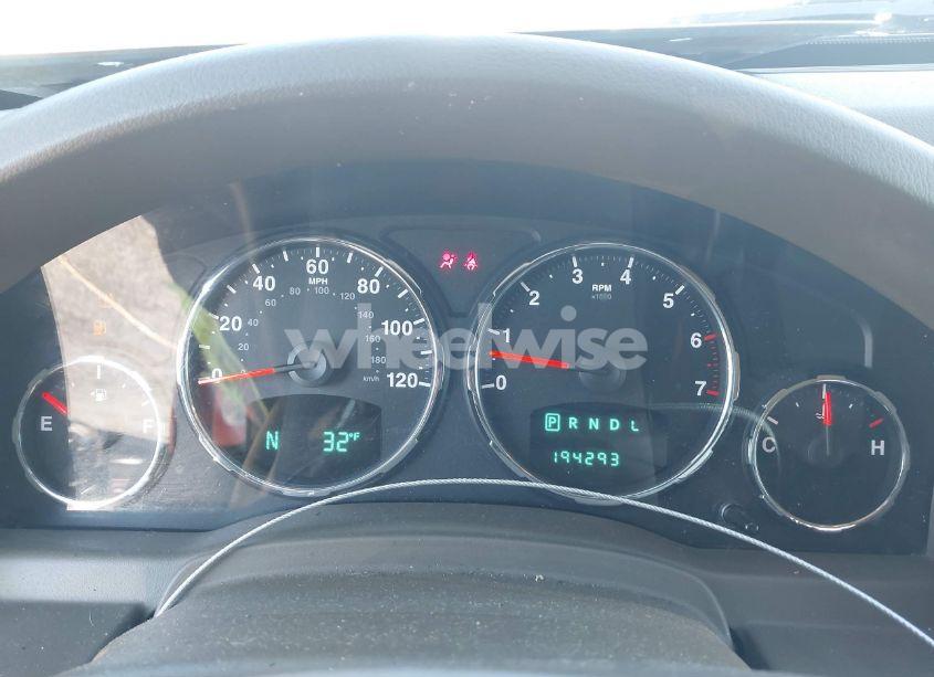 Photo 7 of 2008 Jeep Liberty SPORT (VIN 1J8GN28K78W172769)