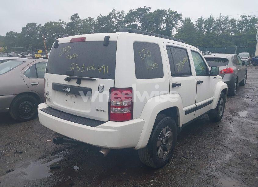 Photo 4 of 2008 Jeep Liberty SPORT (VIN 1J8GN28K78W186493)