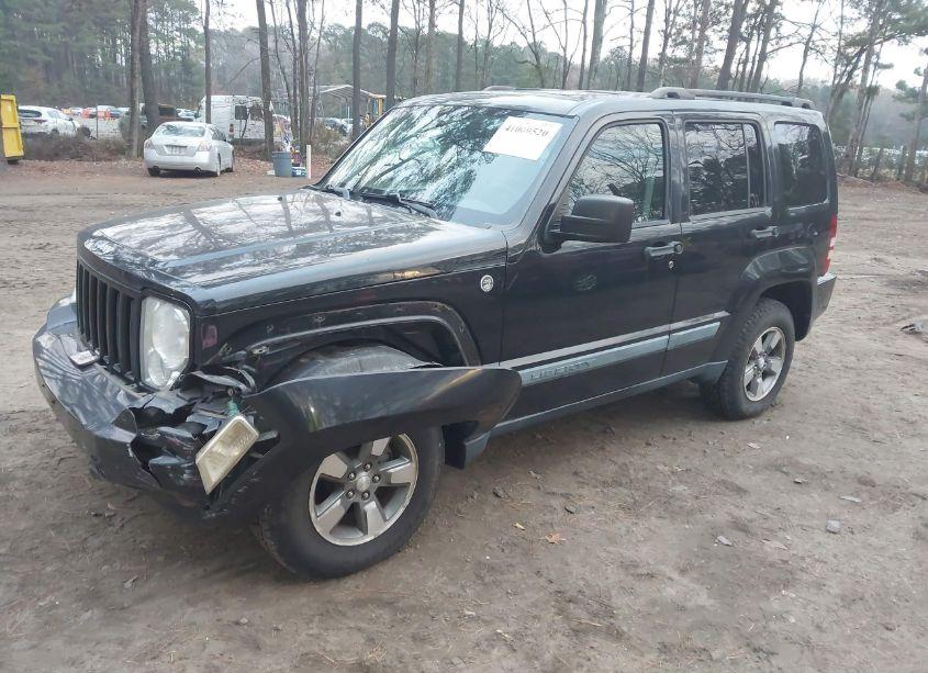 Photo 2 of 2008 Jeep Liberty SPORT (VIN 1J8GN28K78W193430)