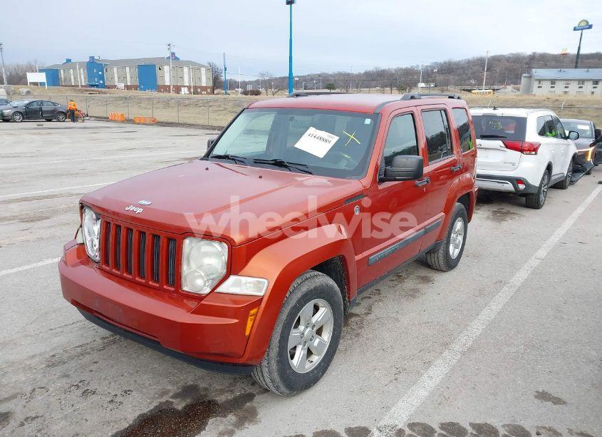 Photo 2 of 2009 Jeep Liberty SPORT (VIN 1J8GN28K79W531863)
