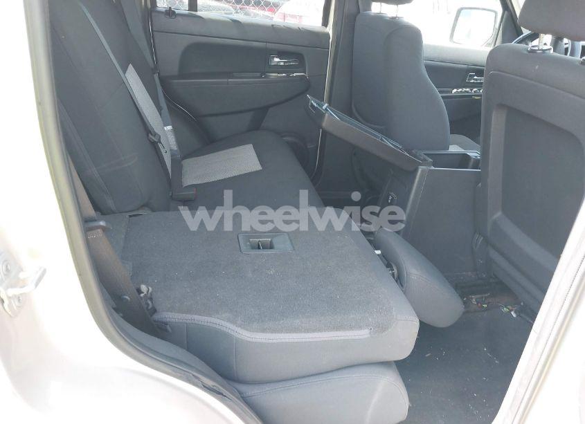 Photo 5 of 2009 Jeep Liberty SPORT (VIN 1J8GN28K79W549960)