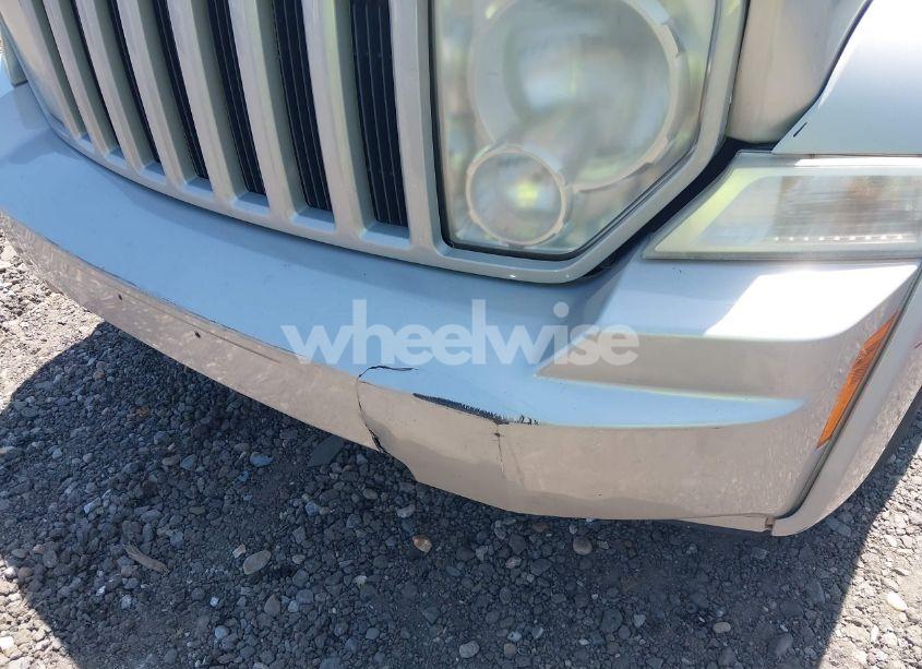 Photo 6 of 2009 Jeep Liberty SPORT (VIN 1J8GN28K79W549960)