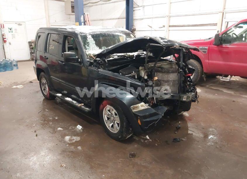 2008 Jeep Liberty SPORT (VIN 1J8GN28K88W106392) main photo