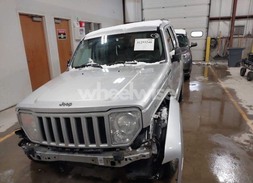 Photo 13 of 2008 Jeep Liberty SPORT (VIN 1J8GN28K88W277031)