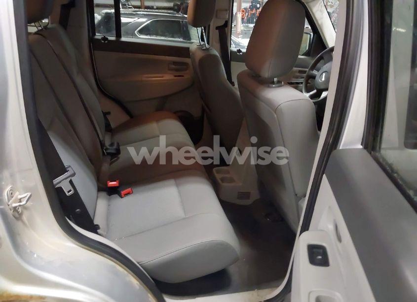 Photo 8 of 2008 Jeep Liberty SPORT (VIN 1J8GN28K88W277031)