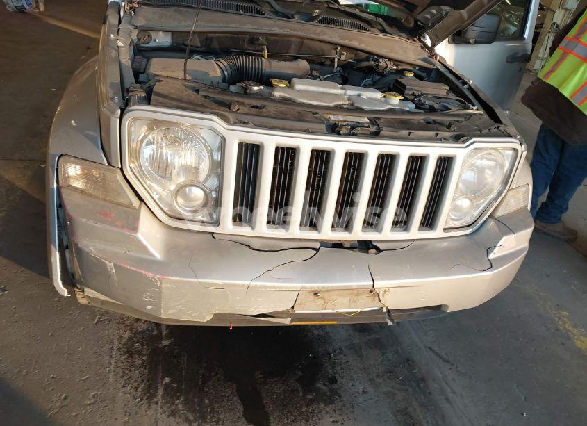 Photo 6 of 2008 Jeep Liberty SPORT (VIN 1J8GN28K88W283220)