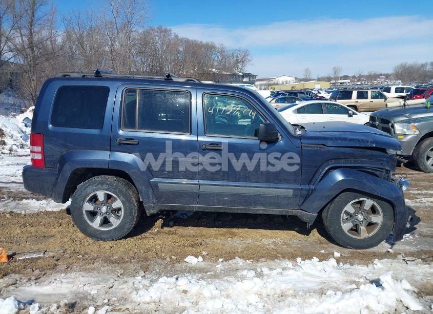 Photo 13 of 2008 Jeep Liberty SPORT (VIN 1J8GN28K98W131639)