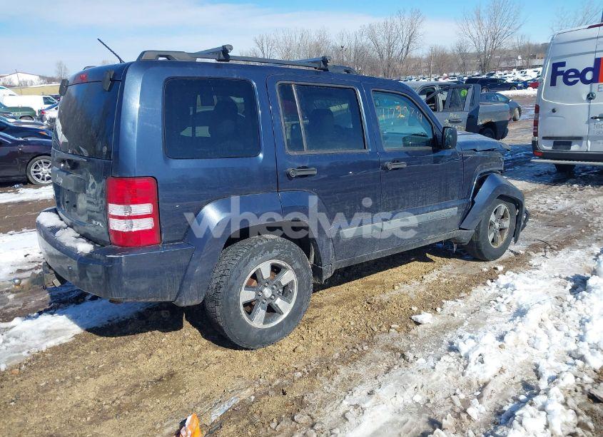 Photo 4 of 2008 Jeep Liberty SPORT (VIN 1J8GN28K98W131639)