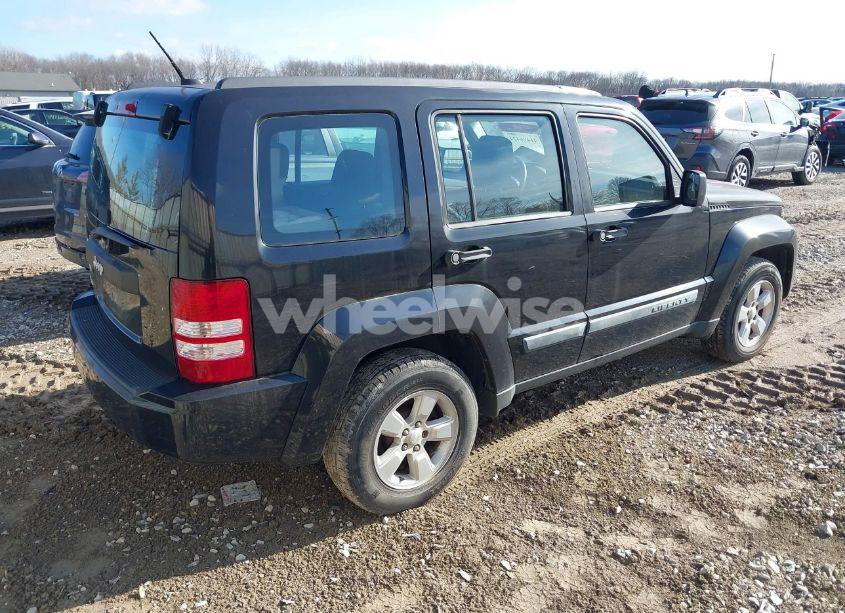 Photo 4 of 2009 Jeep Liberty SPORT (VIN 1J8GN28K99W551323)