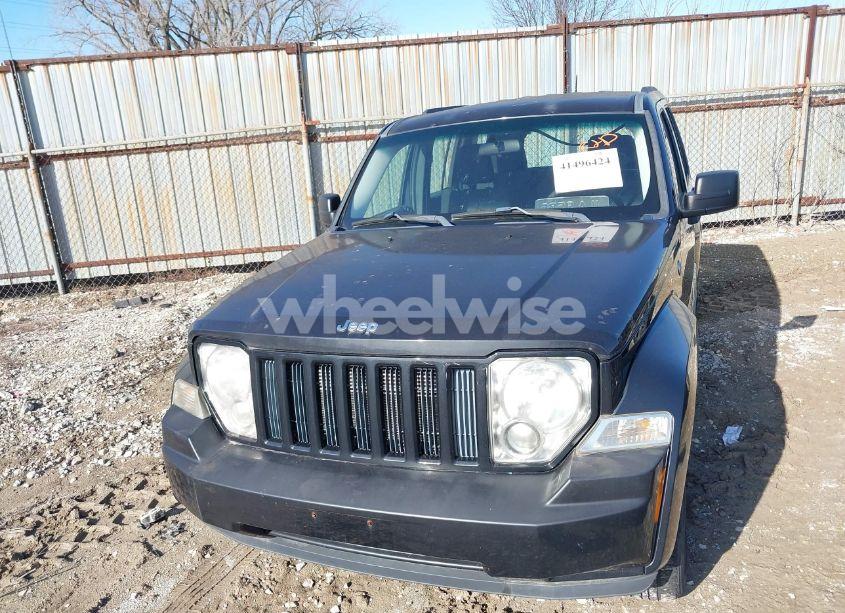 Photo 6 of 2009 Jeep Liberty SPORT (VIN 1J8GN28K99W551323)