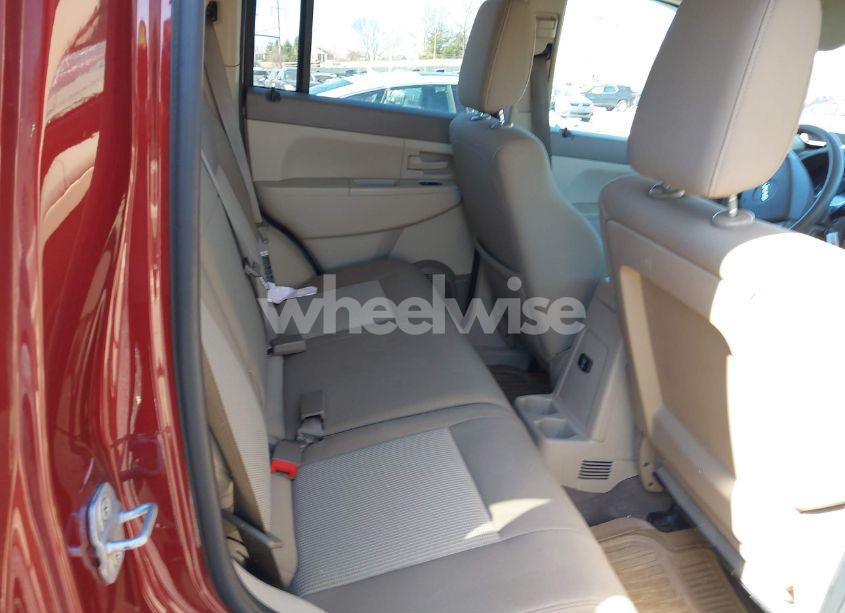 Photo 8 of 2008 Jeep Liberty SPORT (VIN 1J8GN28KX8W164262)