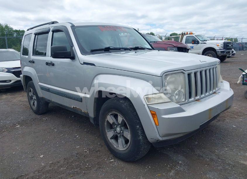 2008 Jeep Liberty SPORT (VIN 1J8GN28KX8W247173) main photo