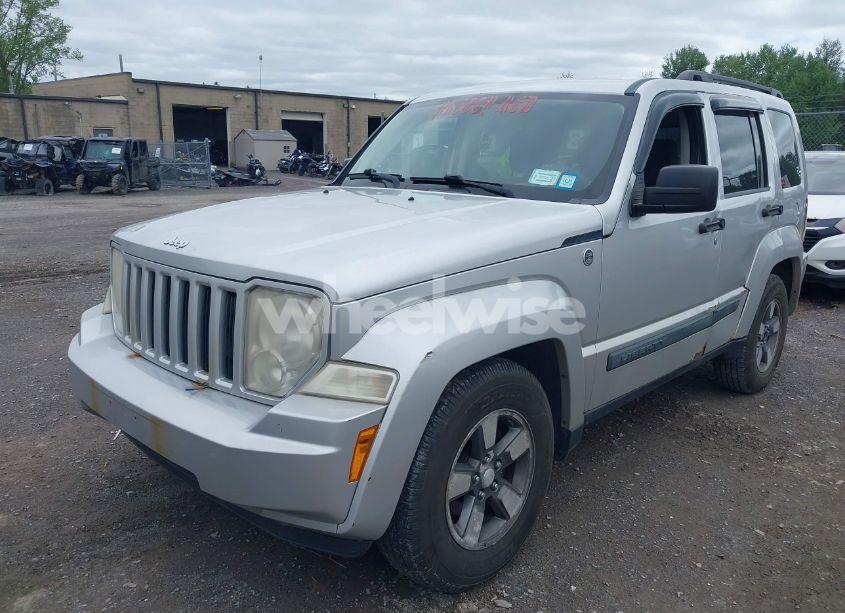 Photo 2 of 2008 Jeep Liberty SPORT (VIN 1J8GN28KX8W247173)