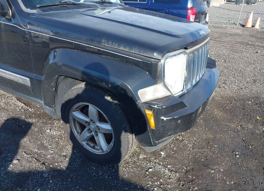 Photo 6 of 2008 Jeep Liberty LIMITED (VIN 1J8GN58K28W235147)