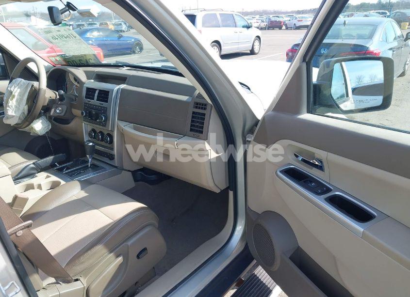 Photo 5 of 2008 Jeep Liberty LIMITED EDITION (VIN 1J8GN58K38W226764)