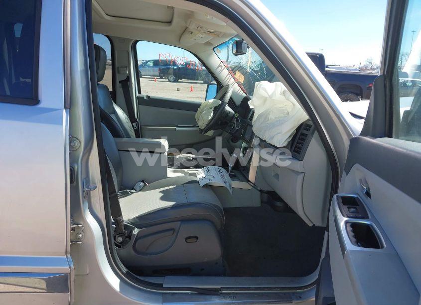 Photo 5 of 2008 Jeep Liberty LIMITED EDITION (VIN 1J8GN58K68W193274)