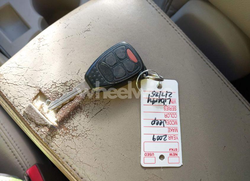 Photo 11 of 2009 Jeep Liberty LIMITED EDITION (VIN 1J8GN58K99W537164)