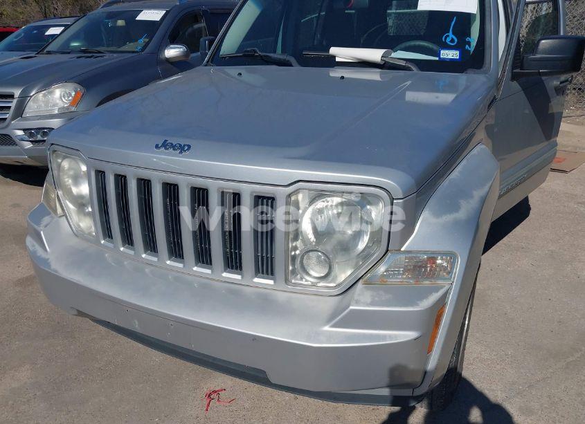 Photo 6 of 2008 Jeep Liberty SPORT (VIN 1J8GP28K08W212510)