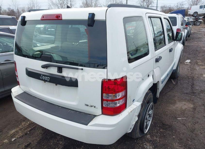 Photo 4 of 2008 Jeep Liberty SPORT (VIN 1J8GP28K38W235019)