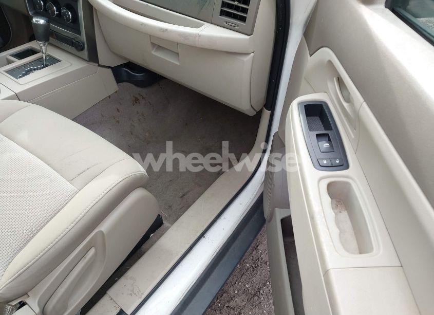 Photo 5 of 2008 Jeep Liberty SPORT (VIN 1J8GP28K38W235019)