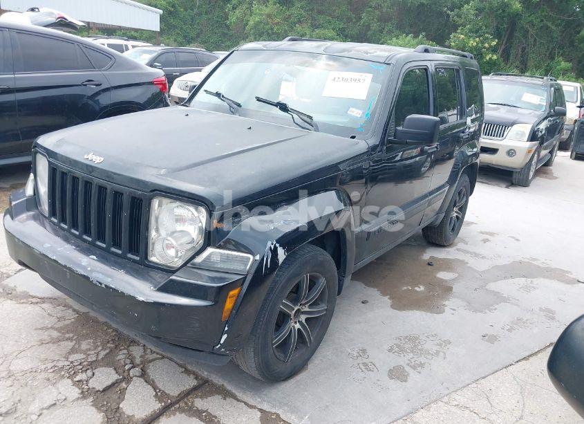 Photo 2 of 2009 Jeep Liberty SPORT (VIN 1J8GP28K49W527859)