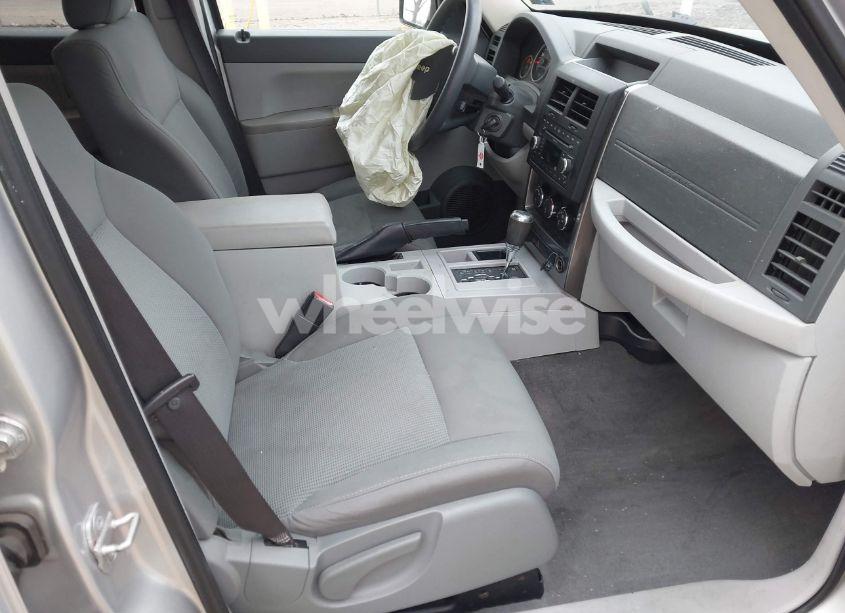 Photo 5 of 2008 Jeep Liberty SPORT (VIN 1J8GP28K98W134342)