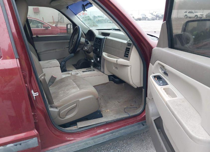 Photo 5 of 2009 Jeep Liberty SPORT (VIN 1J8GP28K99W539683)