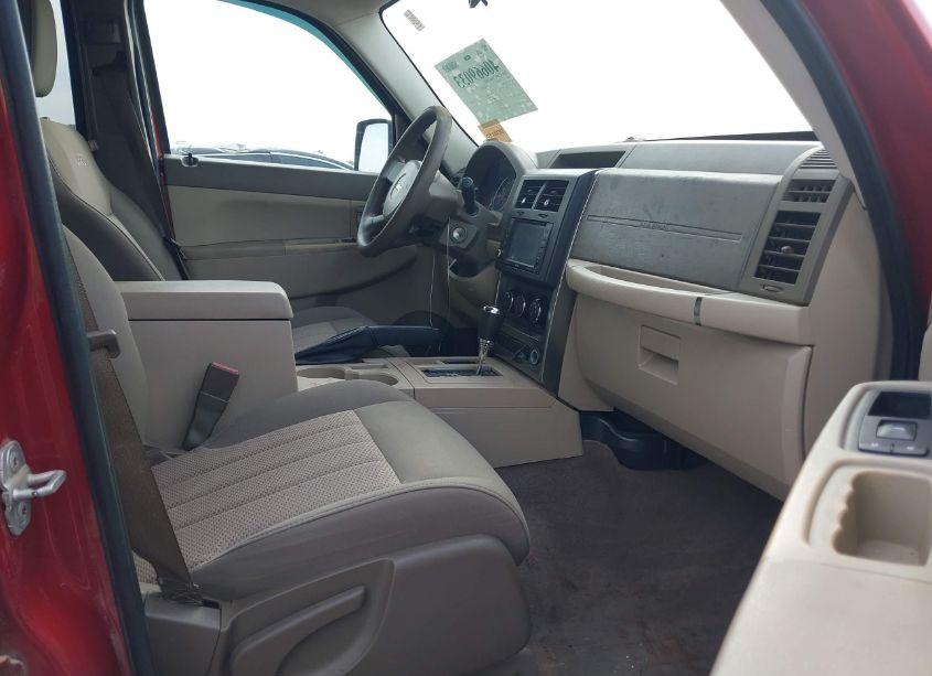 Photo 5 of 2009 Jeep Liberty SPORT (VIN 1J8GP28K99W547962)