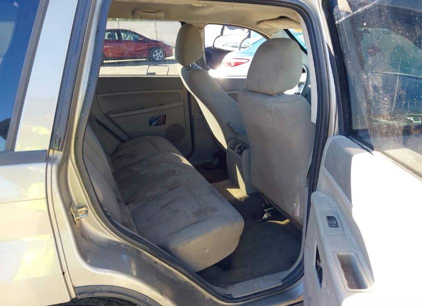 Photo 8 of 2006 Jeep Grand CHEROKEE LAREDO (VIN 1J8GR48K06C163846)