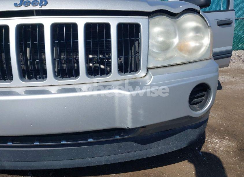 Photo 6 of 2005 Jeep Grand CHEROKEE LAREDO (VIN 1J8GR48K25C667992)