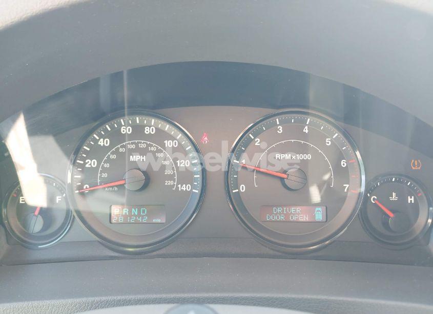 Photo 7 of 2005 Jeep Grand CHEROKEE LAREDO (VIN 1J8GR48K25C667992)