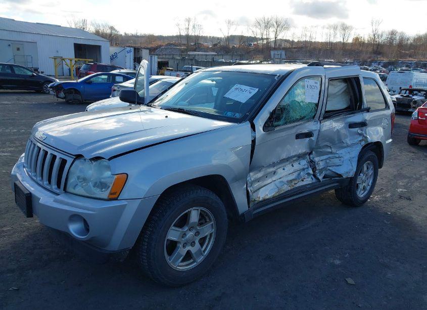 Photo 2 of 2006 Jeep Grand CHEROKEE LAREDO (VIN 1J8GR48K36C176770)