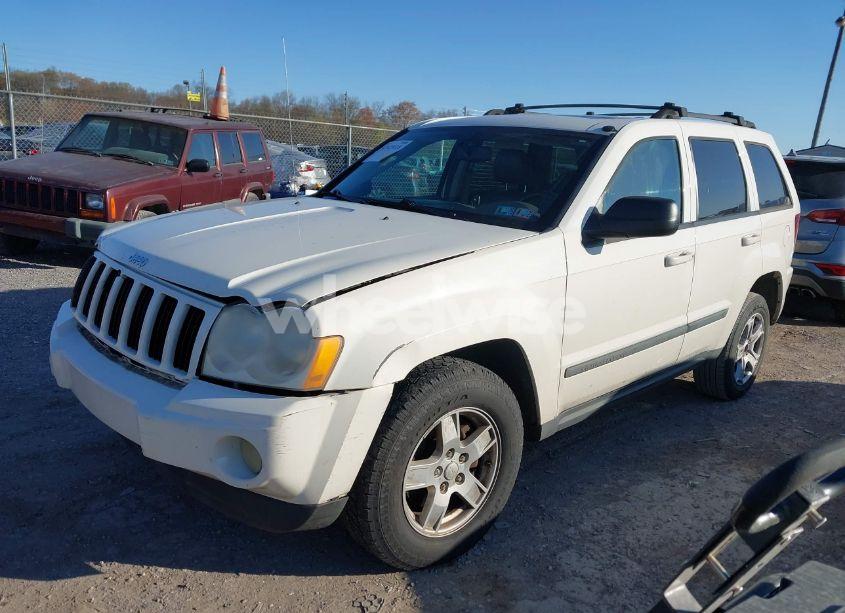 Photo 2 of 2007 Jeep Grand CHEROKEE LAREDO (VIN 1J8GR48K37C525797)