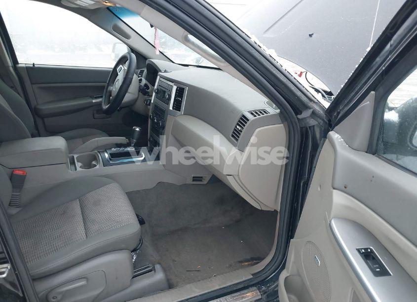 Photo 5 of 2008 Jeep Grand CHEROKEE LAREDO (VIN 1J8GR48K38C148065)