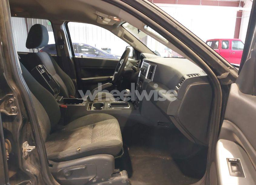 Photo 5 of 2008 Jeep Grand CHEROKEE LAREDO (VIN 1J8GR48K38C194673)
