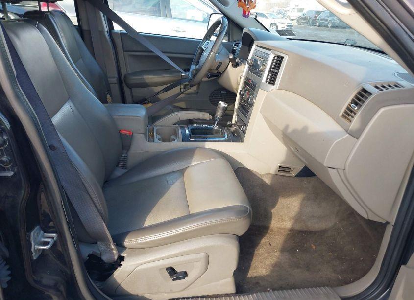 Photo 5 of 2008 Jeep Grand CHEROKEE LAREDO (VIN 1J8GR48K38C214243)