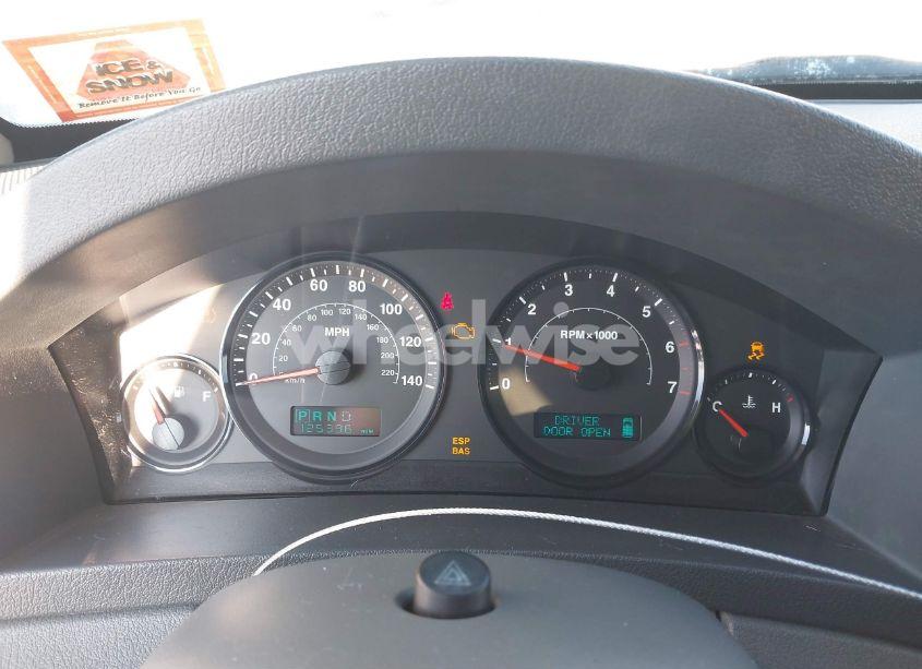 Photo 7 of 2006 Jeep Grand CHEROKEE LAREDO (VIN 1J8GR48K46C121129)