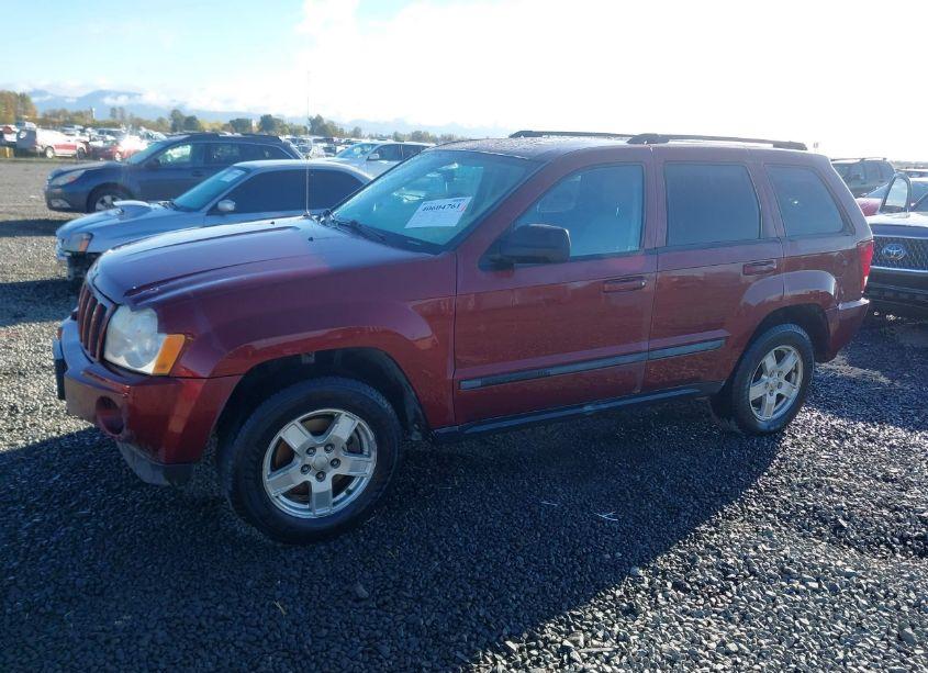 Photo 2 of 2007 Jeep Grand CHEROKEE LAREDO (VIN 1J8GR48K47C518860)